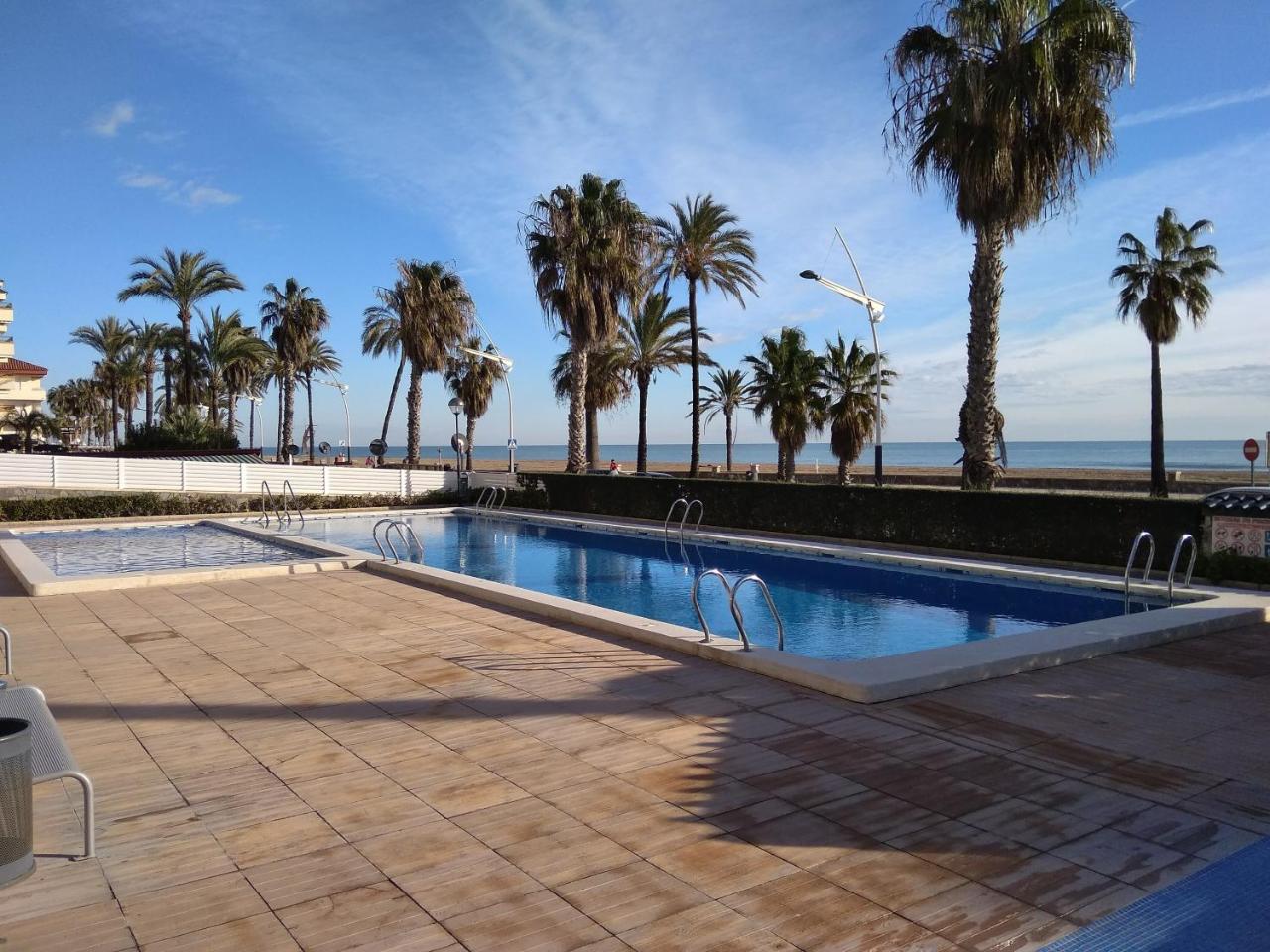 Apartamentos Deluxe Playa Norte Peñíscola المظهر الخارجي الصورة